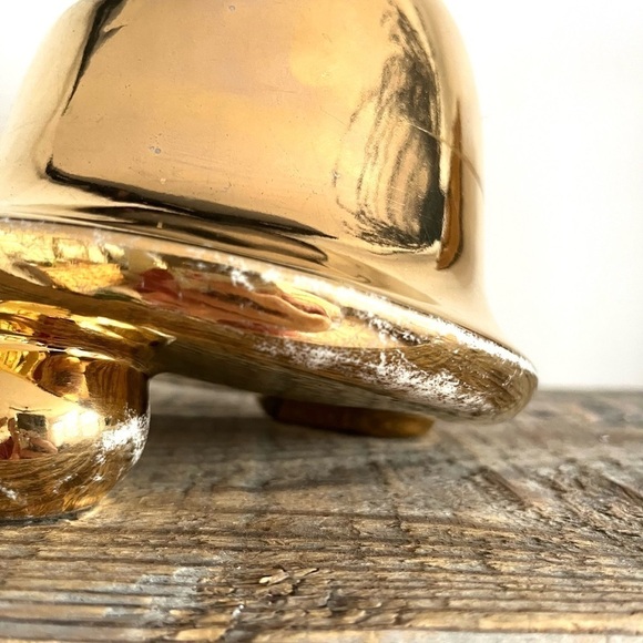 Vintage Gold Bell pottery planter - Picture 3 of 7